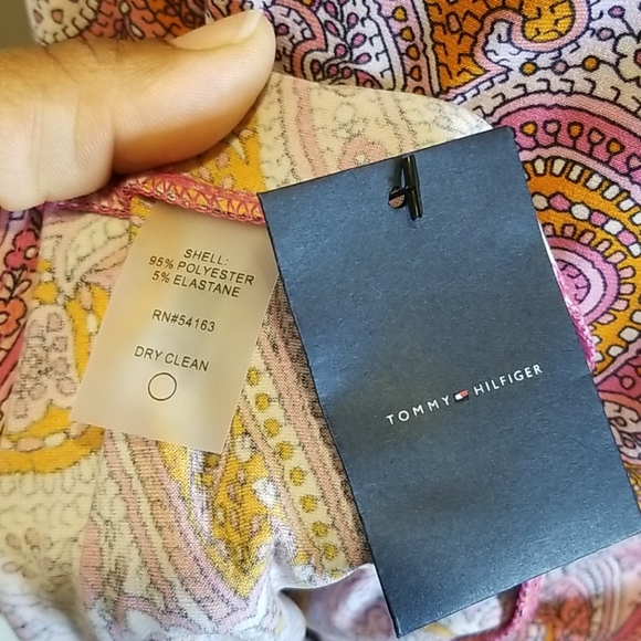 ❌Sold❌NWT Tommy Hilfiger Dress w/ high neck collar - Picture 5 of 7